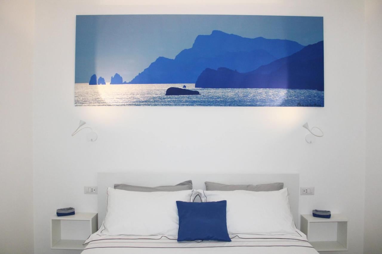 La Casa Degli Amici Bed & Breakfast Sorrento Bagian luar foto